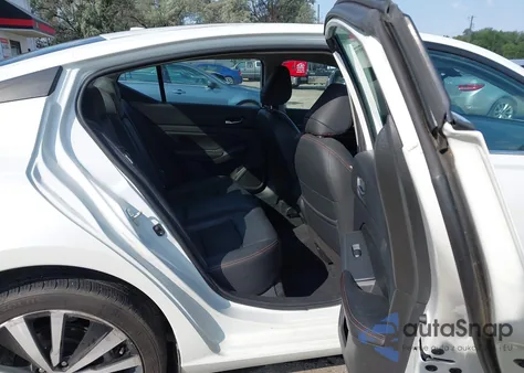 2022 Nissan Altima Sr Intelligent Awd from USA, damaged, VIN 1N4BL4CW8NN423108